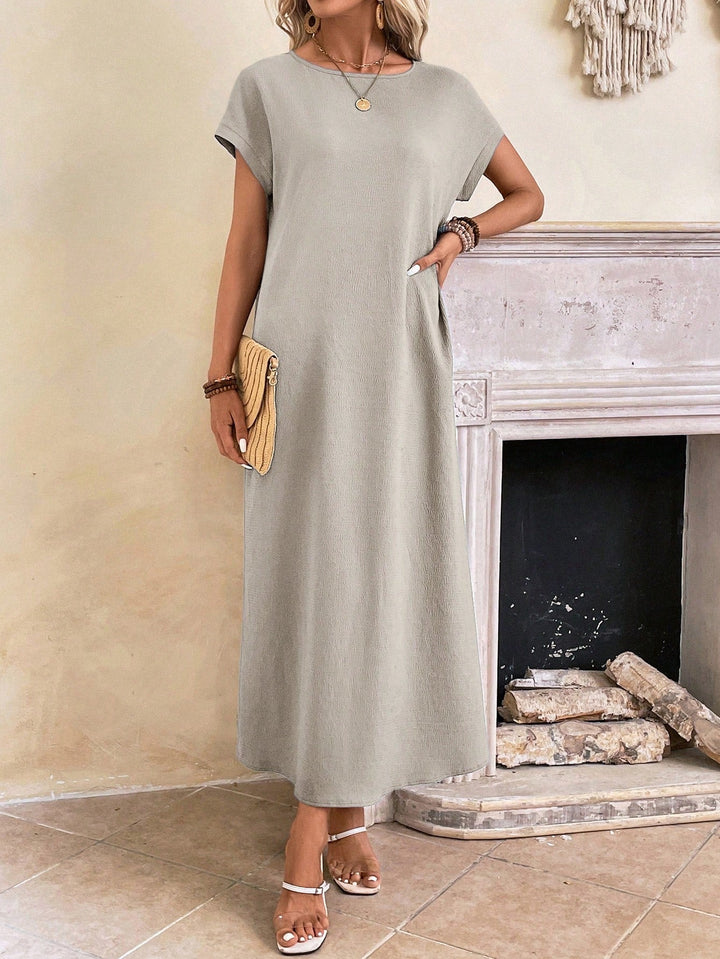 Stella | Midi Summer Dress with Round Neck and Side Slit
