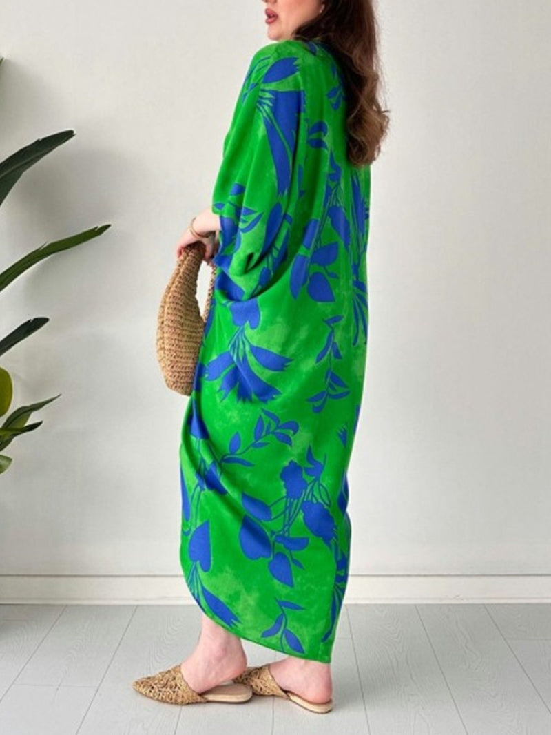 Beth | Maxi Holiday Dress with Floral Print and Batwing Sleeves