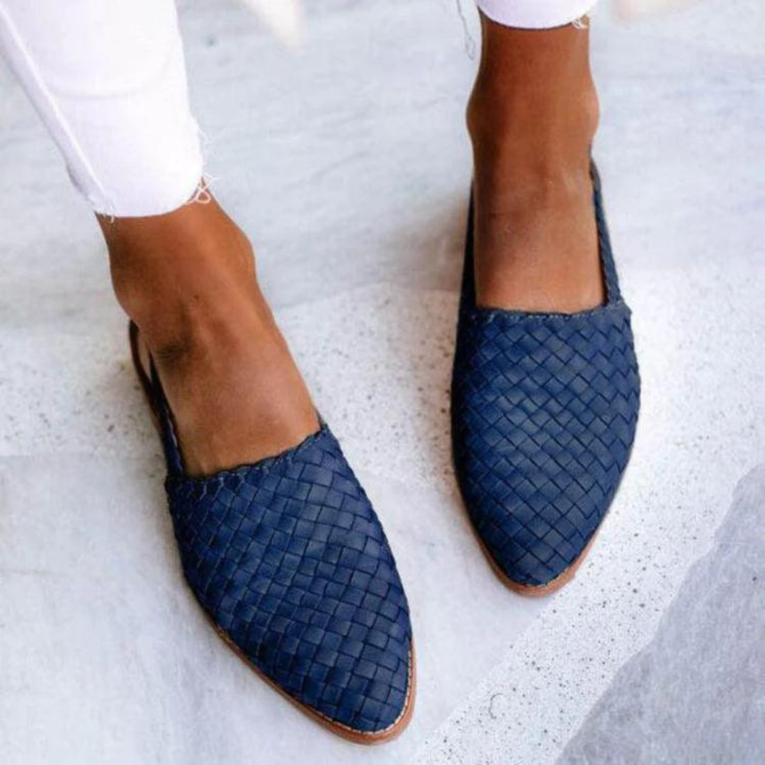 Donna | Orthopedic Flat Shoes with Pointed Toe and Slingback