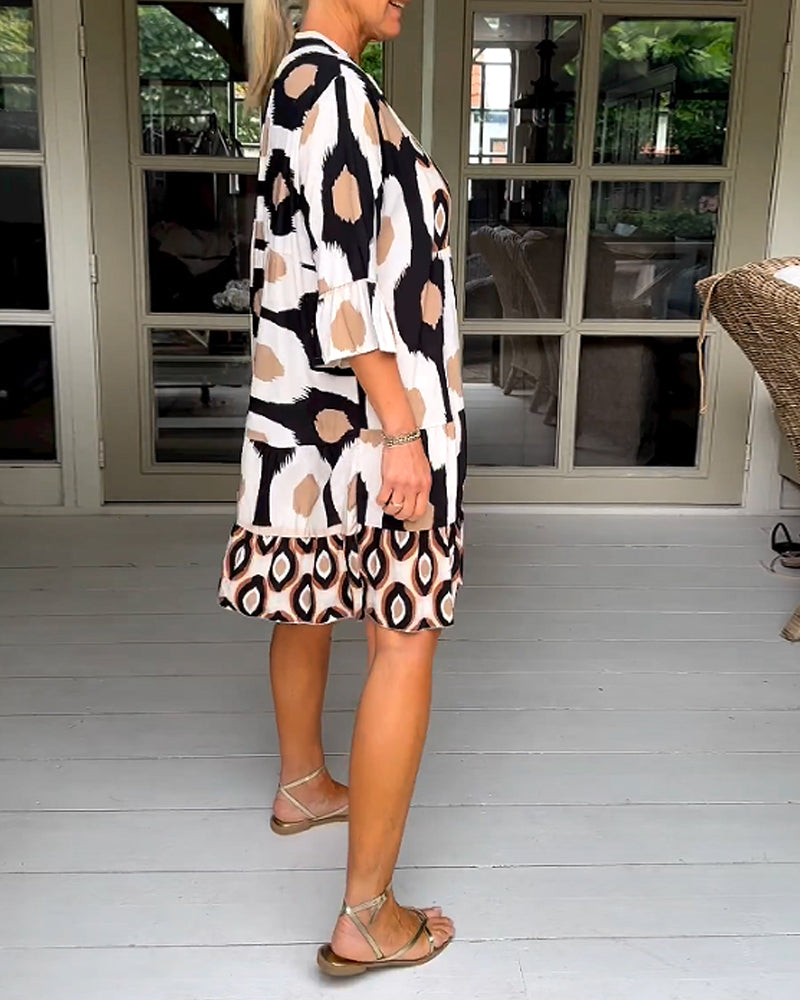 Camilla | Mini Summer Dress with Boho Print and V-Neck