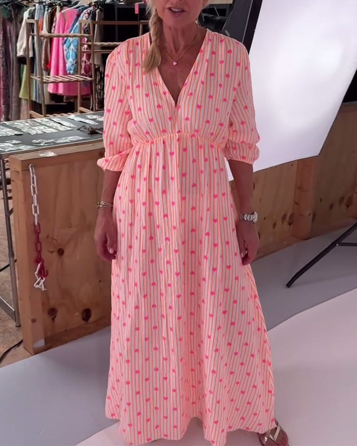 Tina | Maxi Summer Dress with V-Neck and Heart Print