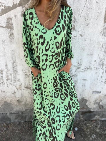 Evelyn | Maxi Summer Dress with Boho Print and V-Neck
