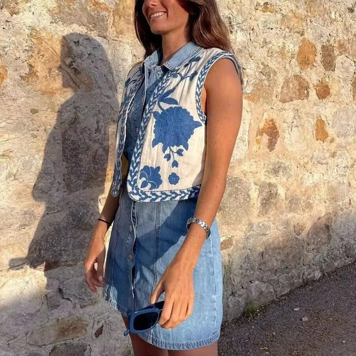 Josie | Women's Vest with Floral Embroidery and Sleeveless Cut
