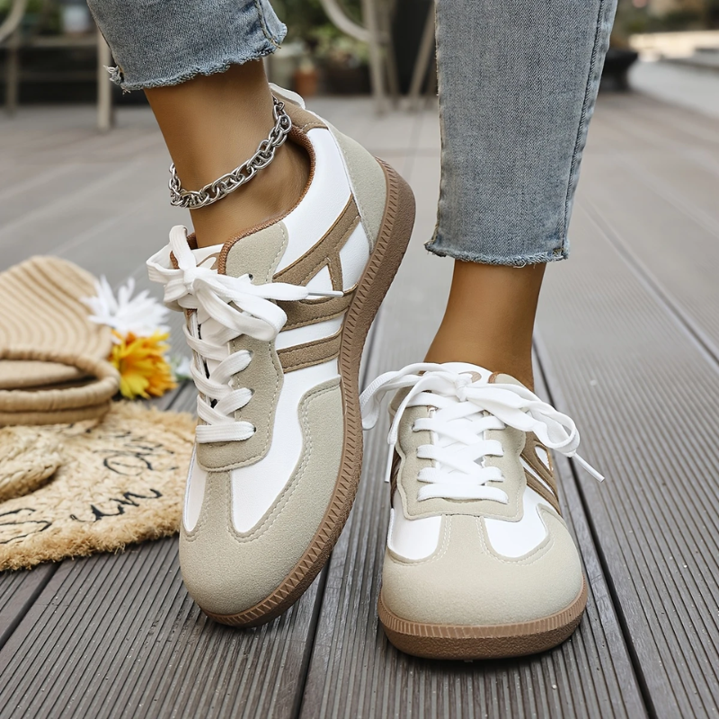 Kinley | Orthopedic Sneakers with Stripe Detail
