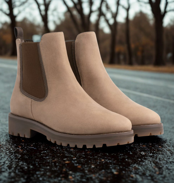 Women's Orthopedic Chelsea Ankle Boots with Lug Sole