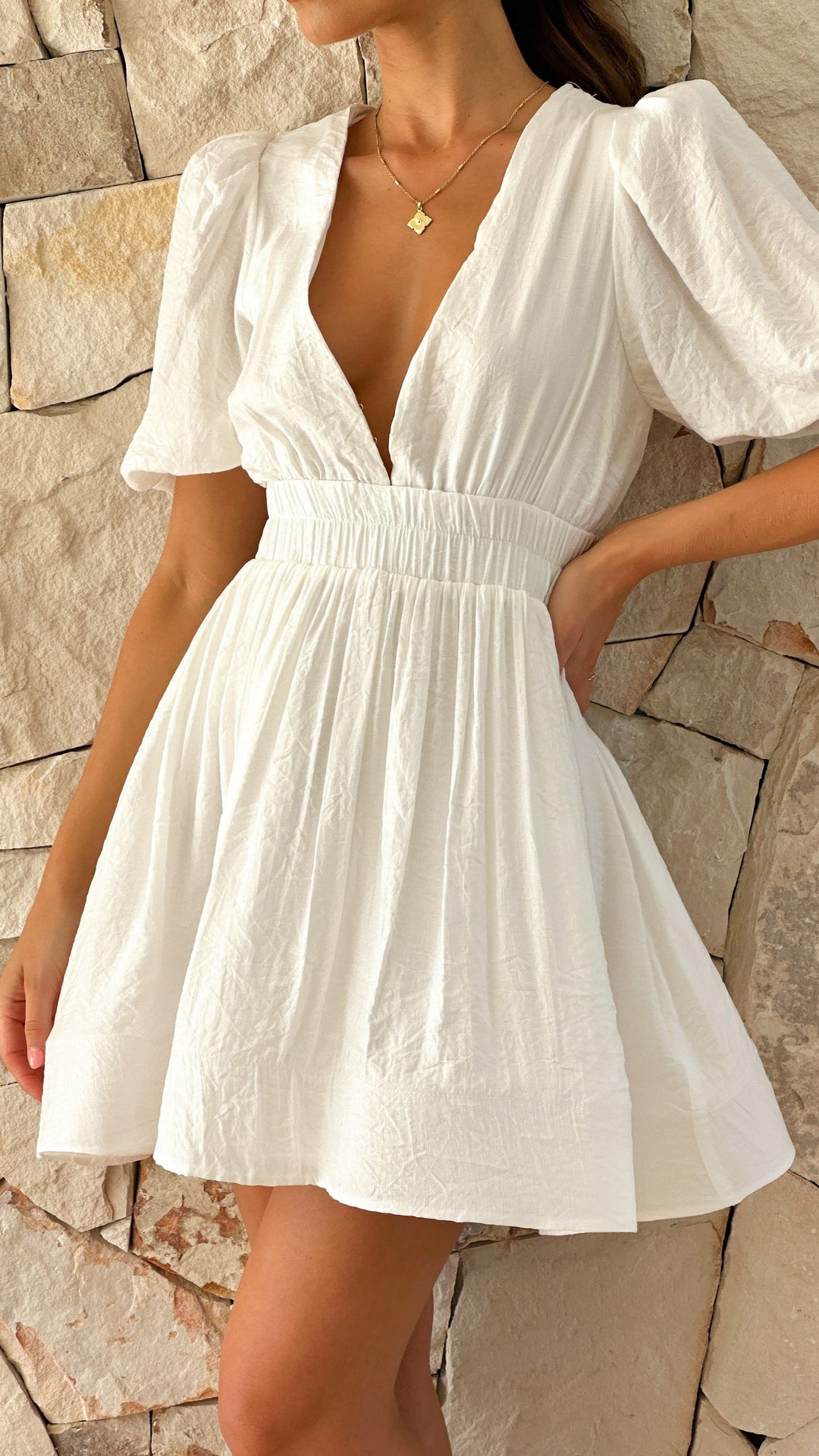 Katie | Mini Summer Dress with V-Neck and Puff Sleeves