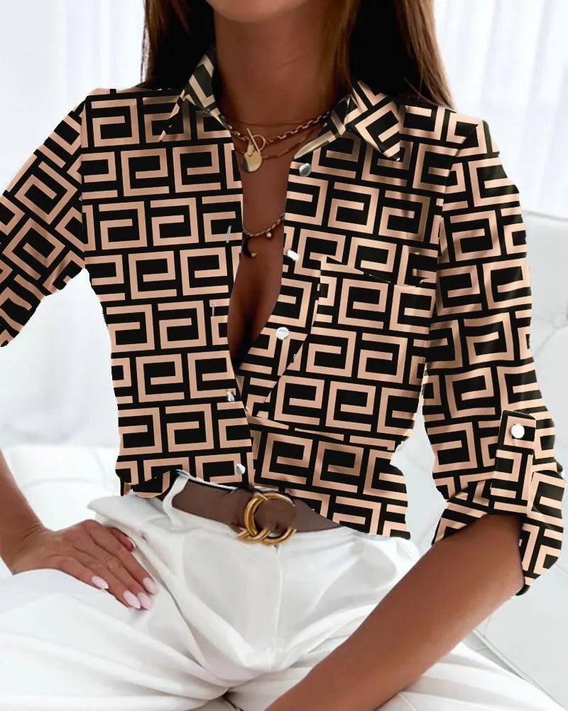 Women's Graphic Print Blouse with Collar and Button Front
