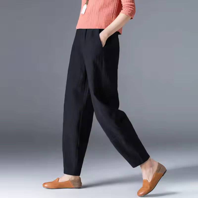 Meg | Tapered Trousers with Elastic Waist and Side Pockets