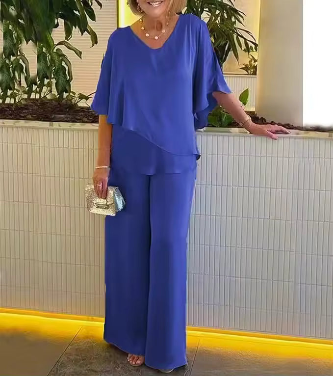 Bev | Co-ord Set with Wide Leg Trousers and Layered V Neck Top