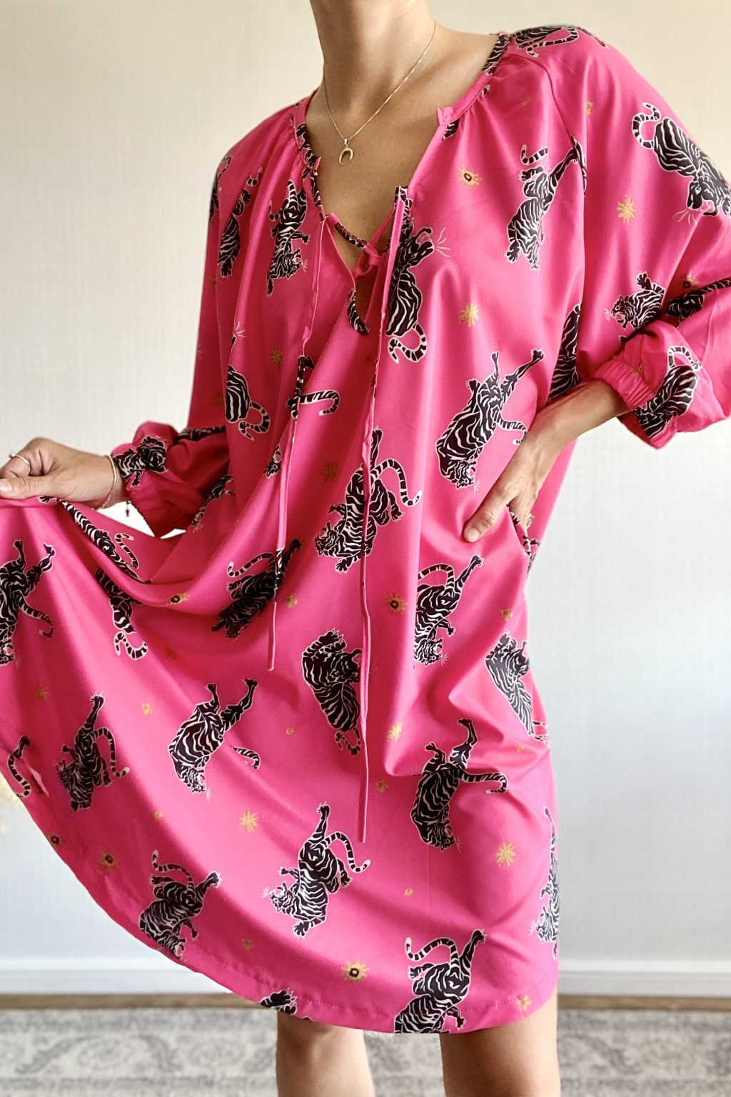 Selene | Midi Summer Dress with Boho Print and V-Neck