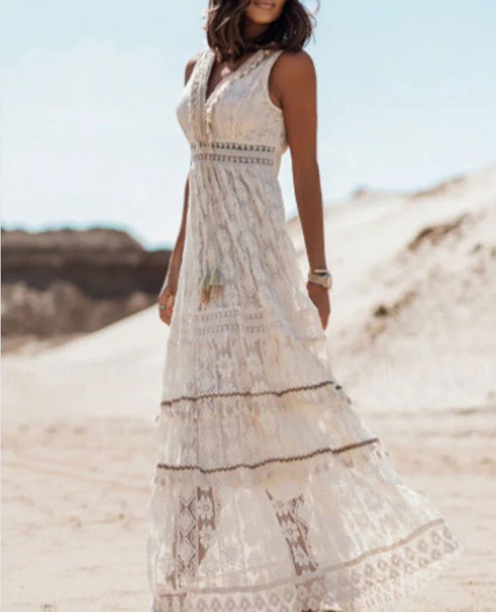 Nicole | Maxi Summer Dress with V-Neck and Embroidered Detail