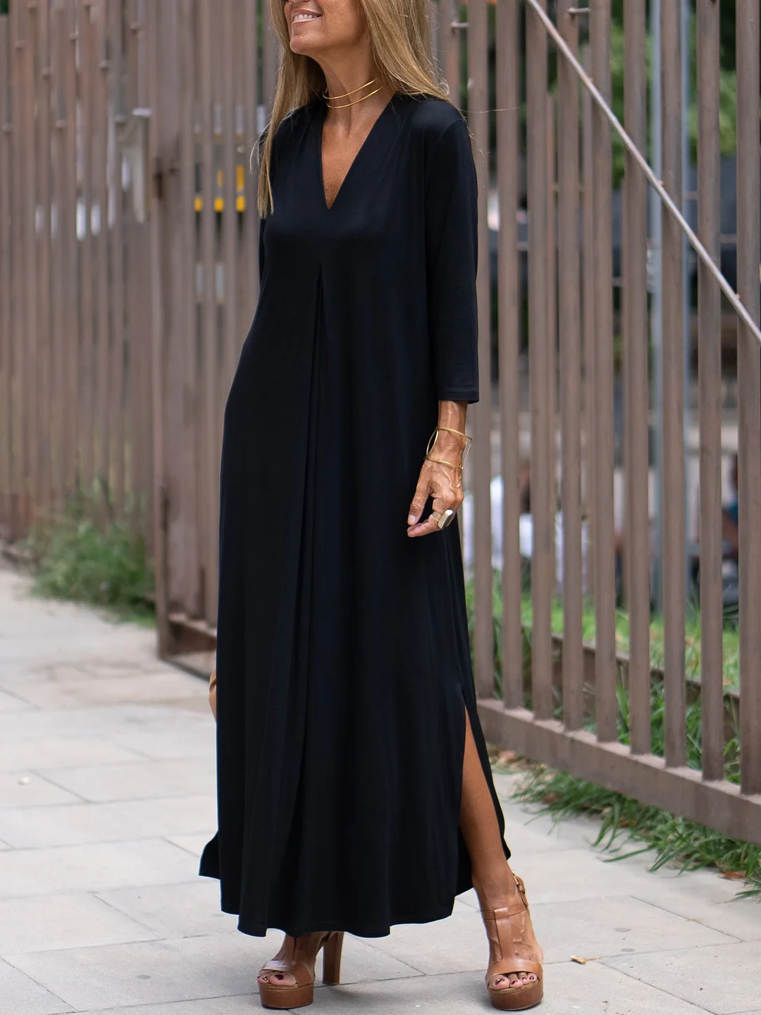 Zoe | Maxi Summer Dress with V-Neck and Long Sleeves