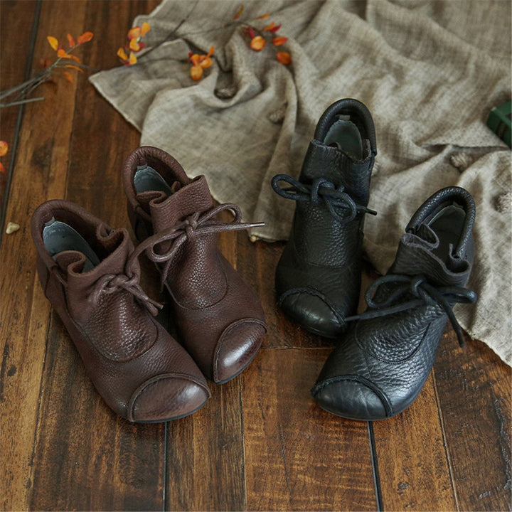 Women's Orthopedic Retro Lace-Up Ankle Boots with Flat Sole
