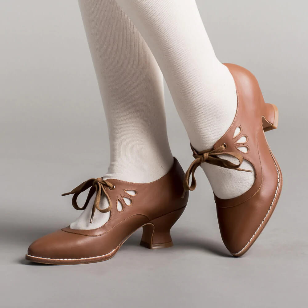 Women's Vintage Mary Jane Heels with Lace-Up and Cutout
