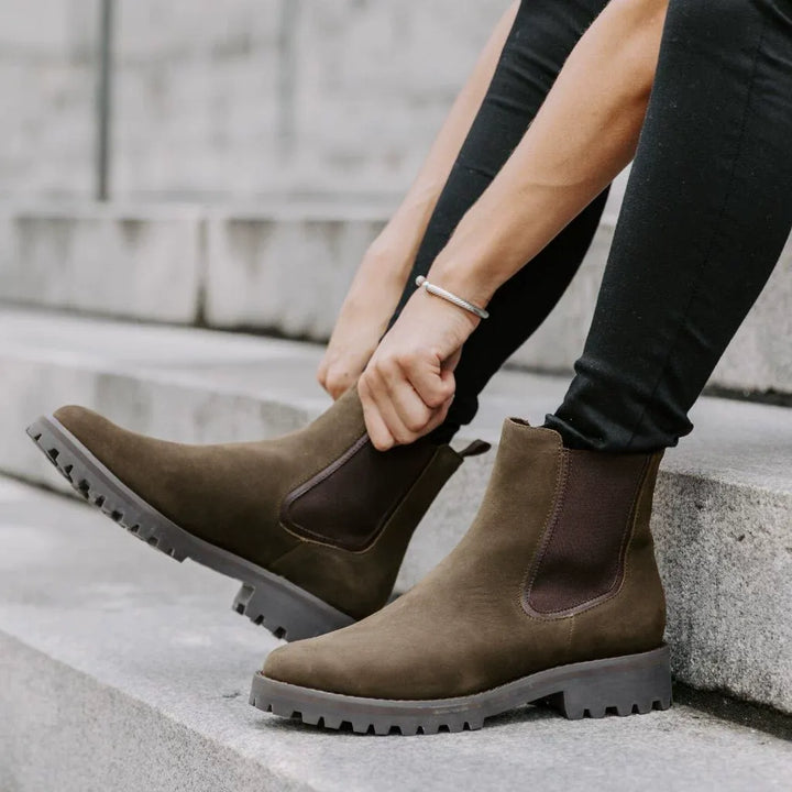 Women's Orthopedic Chelsea Ankle Boots with Lug Sole