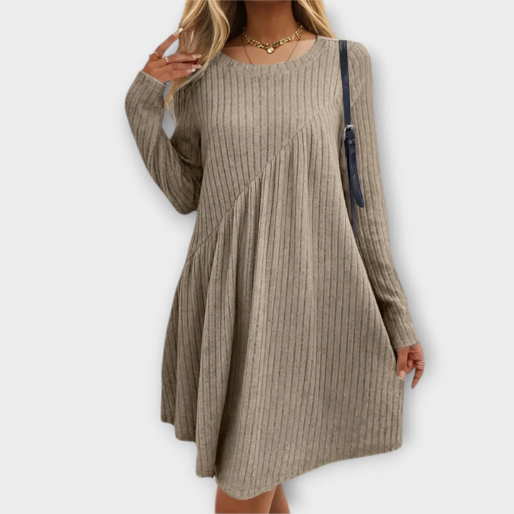 Diana | Mini Spring Dress with Round Neck and Tiered Skirt