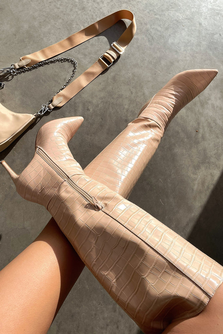 Women's Textured Knee High Stiletto Boots with Pointed Toe