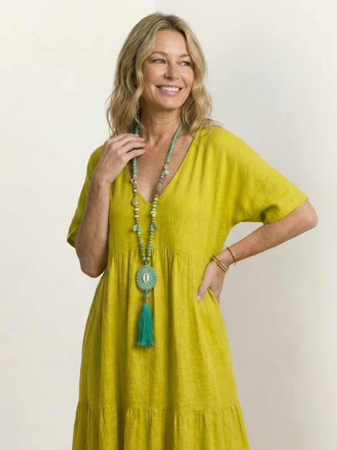 Naomi | Maxi Summer Dress with V-Neck and Tiered Skirt